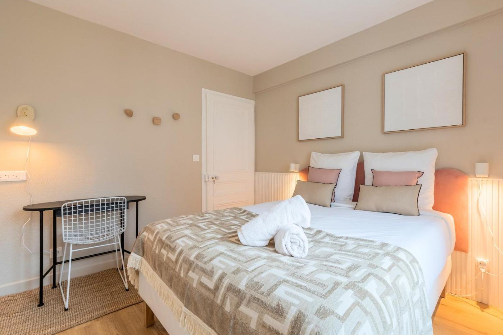 3 Bedroom Apartment On The Grand Place Lille Exterior foto