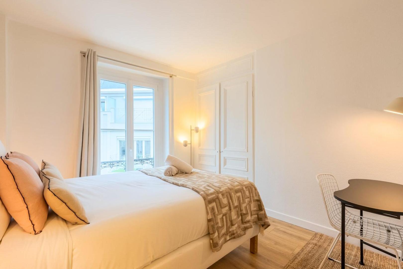 3 Bedroom Apartment On The Grand Place Lille Exterior foto