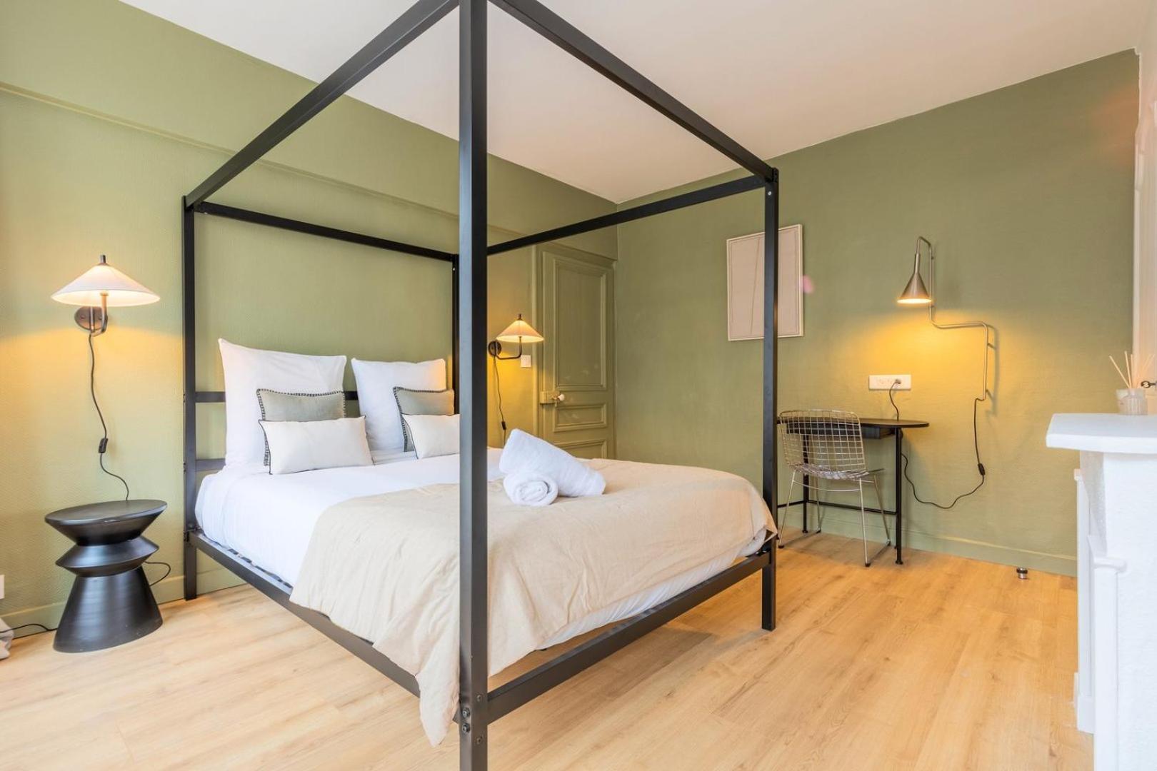 3 Bedroom Apartment On The Grand Place Lille Exterior foto